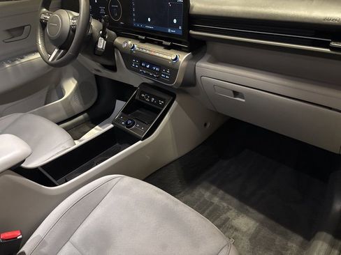 Used 2024 Hyundai Kona SEL w/ Convenience Package image 24