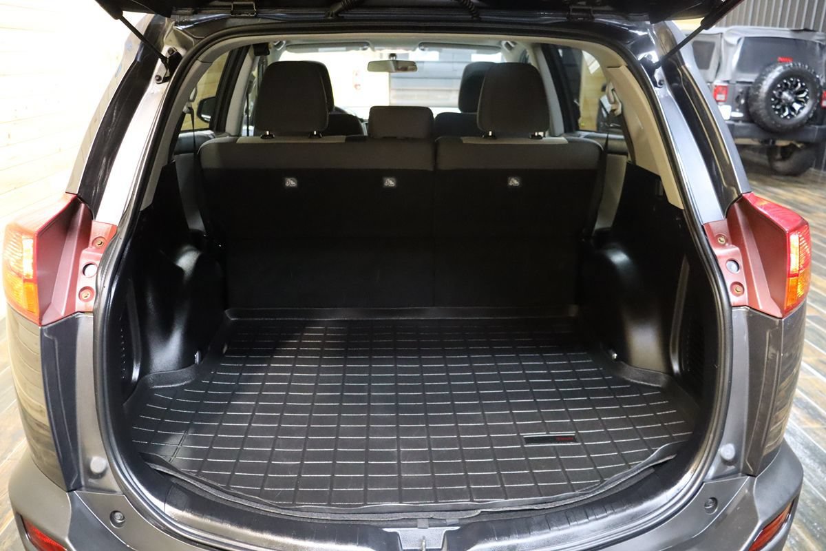 Used 2014 Toyota RAV4 XLE AWD/4WD image 51
