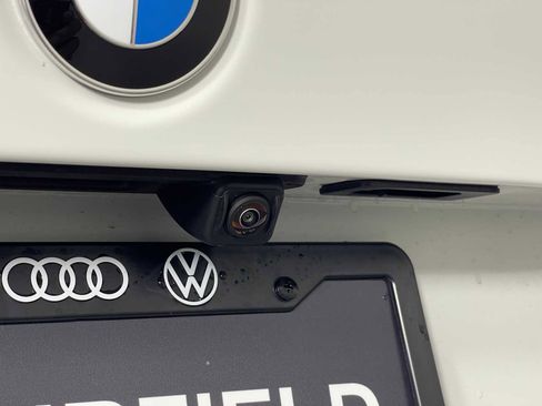 New 2026 BMW 330i Sedan w/ M Sport Package image 9