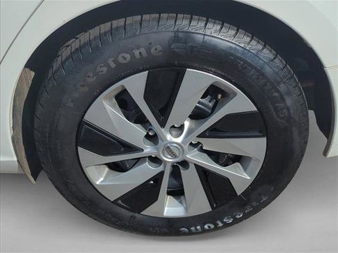 Used 2022 Nissan Altima 2.5 S FWD image 23