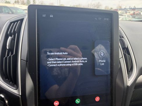 Used 2024 Ford Edge SEL image 16