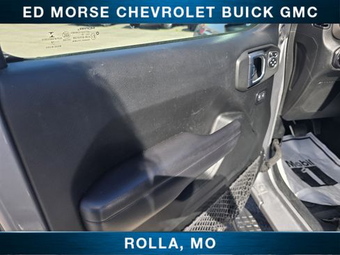 Used 2018 Jeep Wrangler Unlimited Sport S AWD/4WD image 15