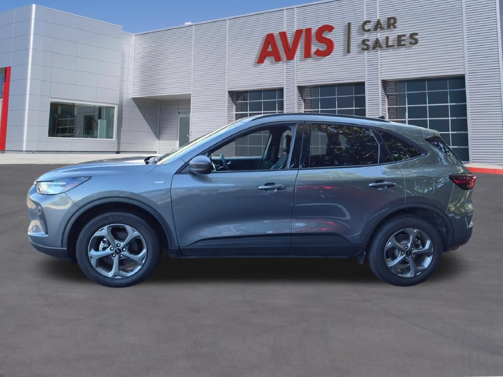 Used 2025 Ford Escape ST-Line AWD/4WD image 8