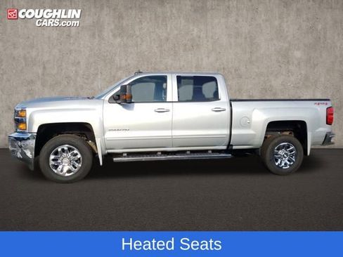 Used 2017 Chevrolet Silverado 2500 LT w/ LT Convenience Package image 5