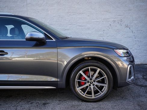 Used 2023 Audi SQ5 Premium Plus w/ Premium Plus Package image 16