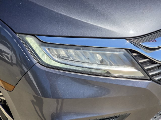 Used 2018 Honda Odyssey Touring image 11