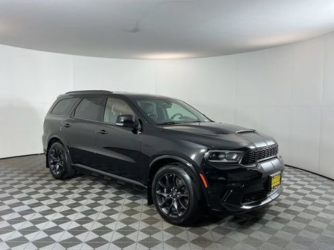 Used 2022 Dodge Durango R/T w/ Tow 'N Go Group AWD/4WD image 3