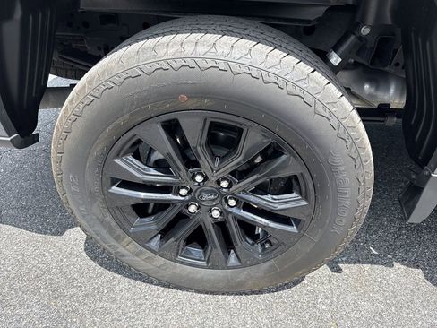 Used 2024 Ford F150 Lariat AWD/4WD image 17