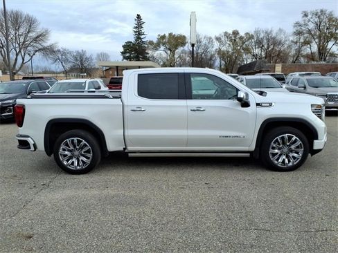 Used 2023 GMC Sierra 1500 Denali w/ Denali Reserve Package image 2