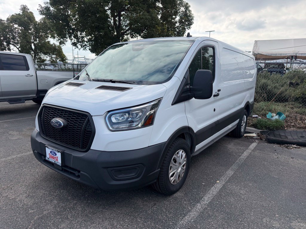 Certified 2023 Ford Transit 150 Low Roof RWD image 1