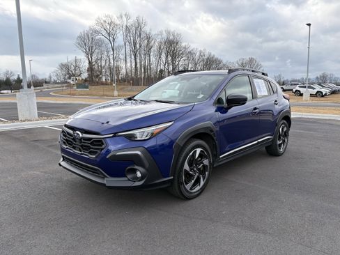 Certified 2024 Subaru Crosstrek 2.5i Limited w/ Crosstrek Mirror Package image 3