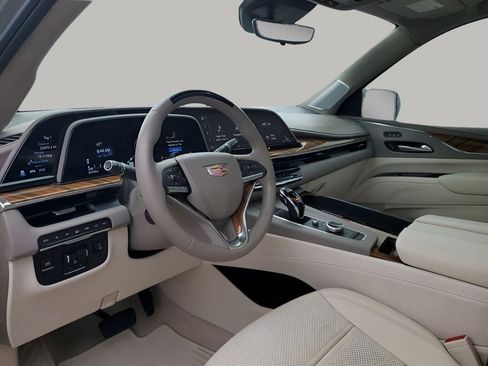 Used 2024 Cadillac Escalade Sport Platinum image 32