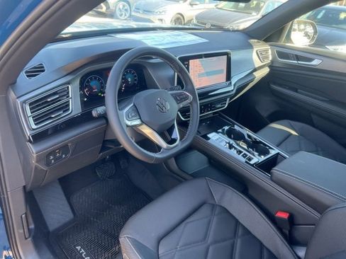 New 2026 Volkswagen Atlas Cross Sport SE AWD/4WD image 11