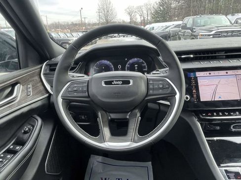 New 2026 Jeep Grand Cherokee Limited w/ Limited Altitude Package AWD/4WD image 21