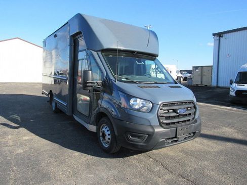Used 2021 Ford Transit 350 DRW image 3