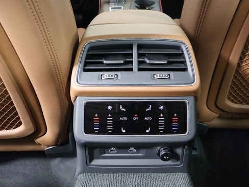 Used 2025 Audi A6 Premium Plus w/ Premium Plus Package image 25