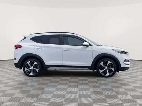 Used 2017 Hyundai Tucson Value FWD image 9