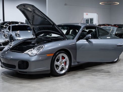 Used 2004 Porsche 911 Carrera 4S AWD/4WD image 32