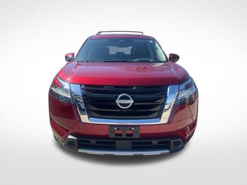 Certified 2024 Nissan Pathfinder Platinum w/ Cargo Package AWD/4WD image 2