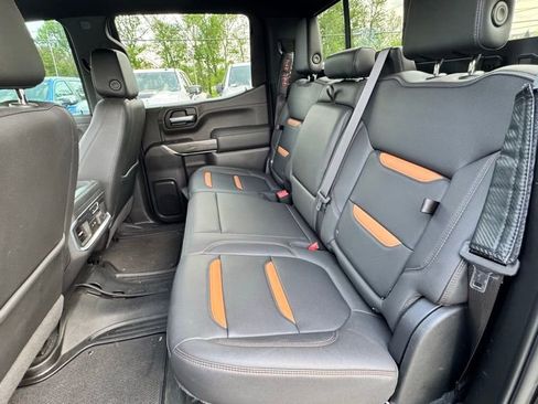 Used 2021 GMC Sierra 1500 AT4 w/ AT4 Premium Package AWD/4WD image 14