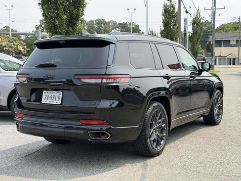 Used 2023 Jeep Grand Cherokee L Summit AWD/4WD image 18
