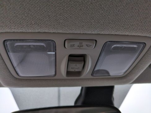 New 2026 Hyundai Venue SEL FWD image 31