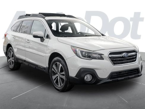 Used 2018 Subaru Outback 3.6R Limited image 4