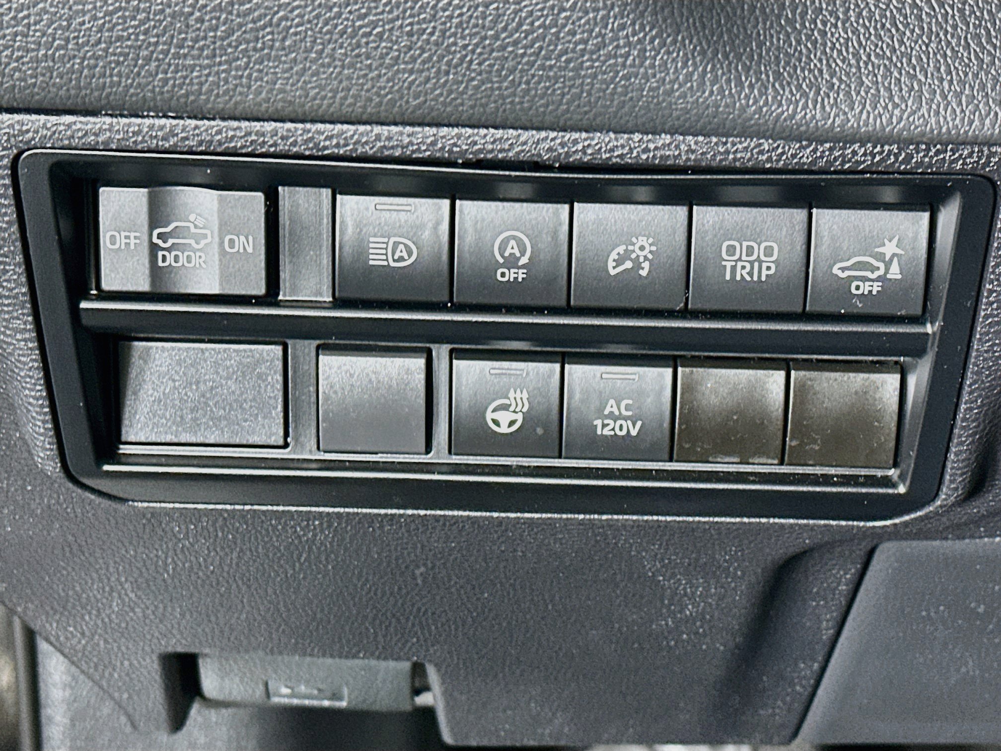 Used 2024 Toyota Tundra Limited RWD image 17