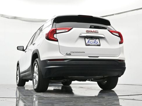 Certified 2022 GMC Terrain SLE w/ Driver Convenience Package image 41