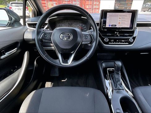 Used 2025 Toyota Corolla SE FWD image 6