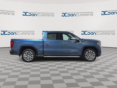 Used 2024 GMC Sierra 1500 Denali w/ Denali Reserve Package AWD/4WD image 9