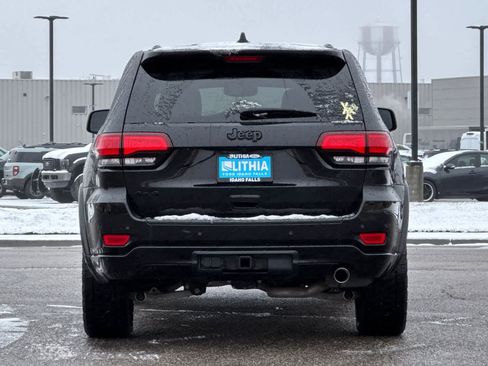 Used 2019 Jeep Grand Cherokee Altitude image 7