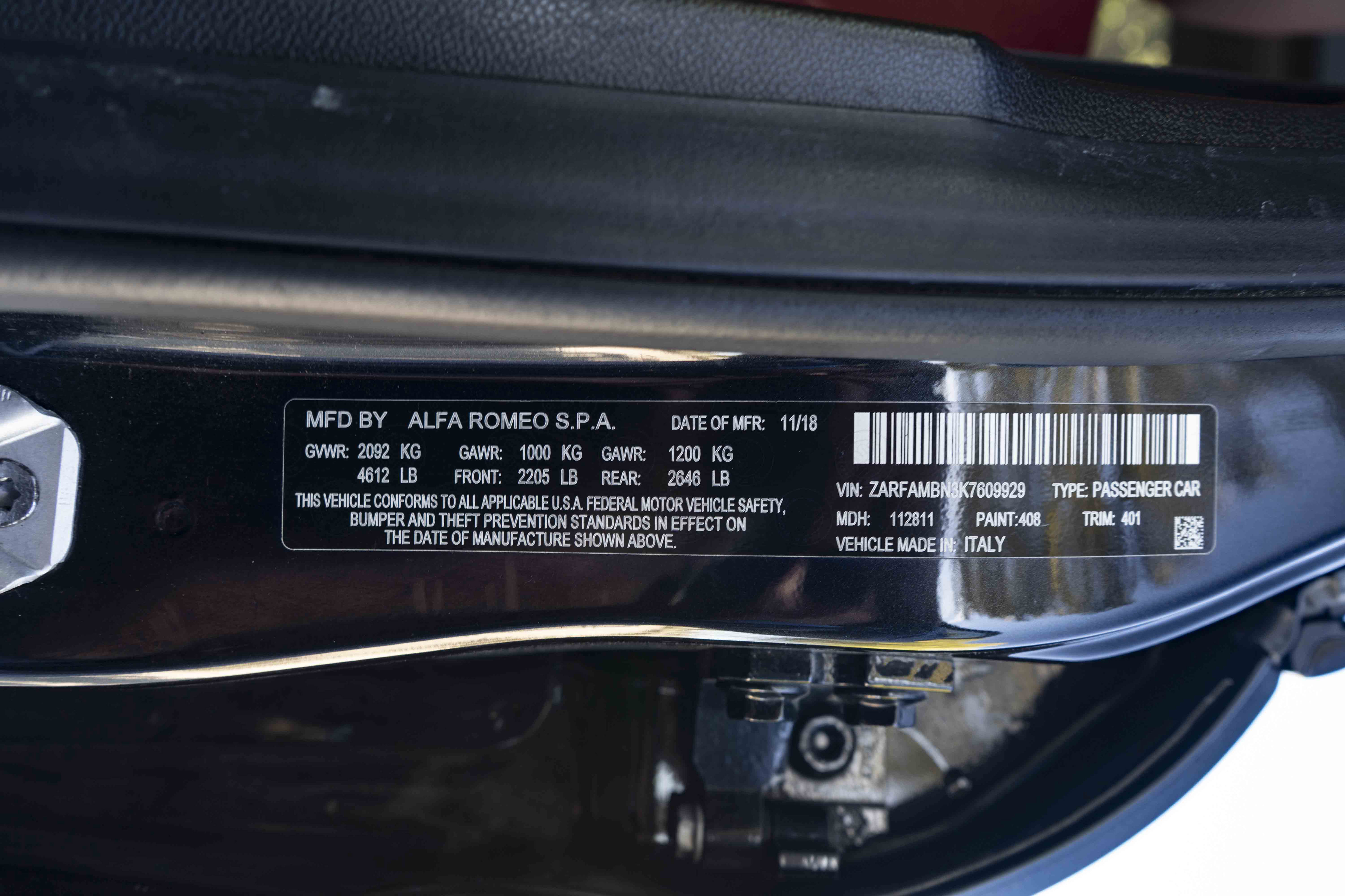 Used 2019 Alfa Romeo Giulia Ti Sport w/ Quick Order Package 22U Sport RWD image 45
