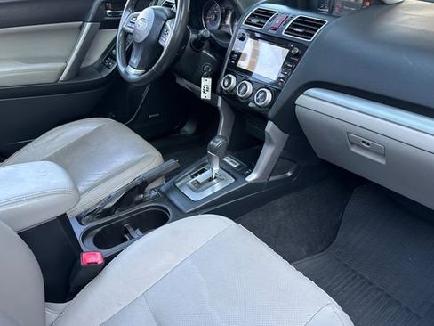 Used 2016 Subaru Forester 2.5i Limited image 16