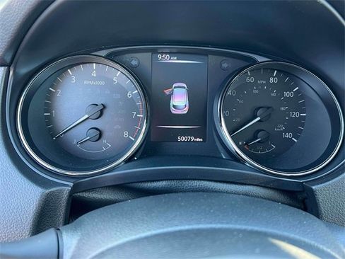 Used 2018 Nissan Rogue Sport SL w/ SL Premium Package image 26