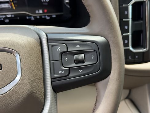 Used 2023 GMC Yukon XL Denali w/ Max Trailering Package AWD/4WD image 18