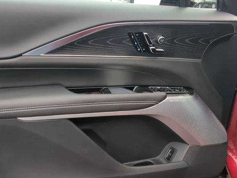 New 2026 Cadillac Lyriq V image 10