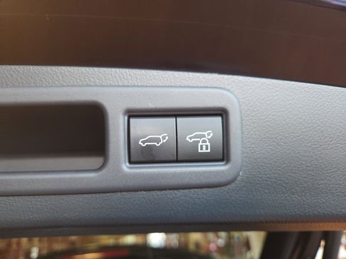 Certified 2025 Lexus RX 450h AWD w/ Convenience Package image 38