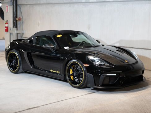 Certified 2025 Porsche 718 Boxster Spyder RS RWD image 9