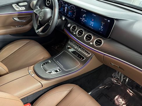 Used 2023 Mercedes-Benz E 350 4MATIC Sedan image 14