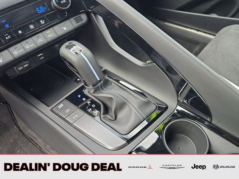 Used 2025 Hyundai Elantra N image 25