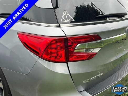 Used 2018 Honda Odyssey Elite image 9
