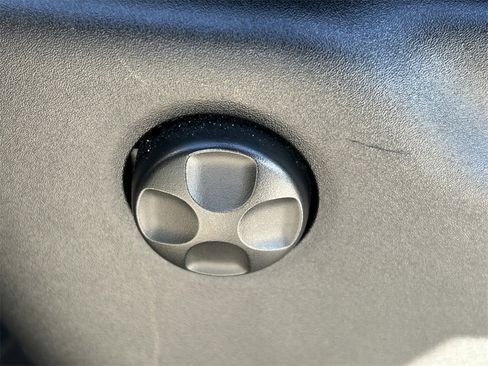 Used 2025 Dodge Durango GT image 26