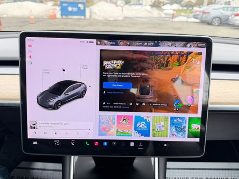 Used 2018 Tesla Model 3 Long Range image 61