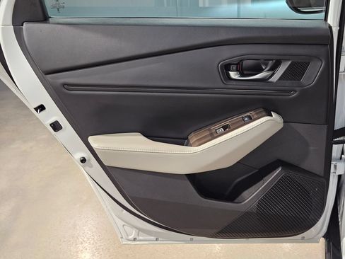 Used 2023 Honda Accord Touring image 33