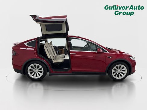 Used 2018 Tesla Model X 100D AWD/4WD image 22
