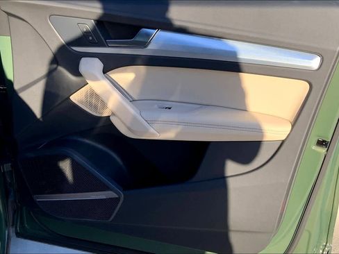 Used 2024 Audi Q5 2.0T Premium Plus w/ Premium Plus Package image 21