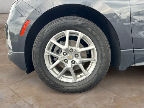 Used 2022 Chevrolet Equinox LT FWD image 14