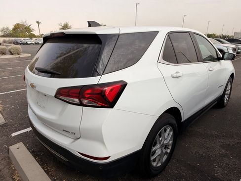 Used 2024 Chevrolet Equinox LT AWD/4WD image 5