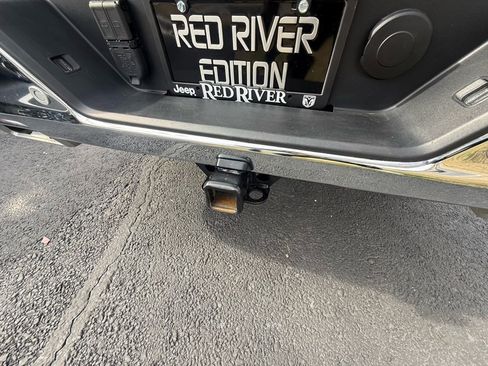 Used 2025 GMC Sierra 1500 SLT w/ SLT Premium Plus Package image 7